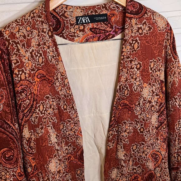 Zara Moroccan Inspired Paisley Printed Quilted Kimono , Women’s Size Medium - Picture 6 of 7